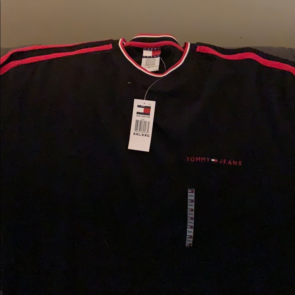 Tommy hilfinger short sleeve shirt.